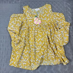 Hayden Girls Cold Shoulder Floral Tunic Top medium